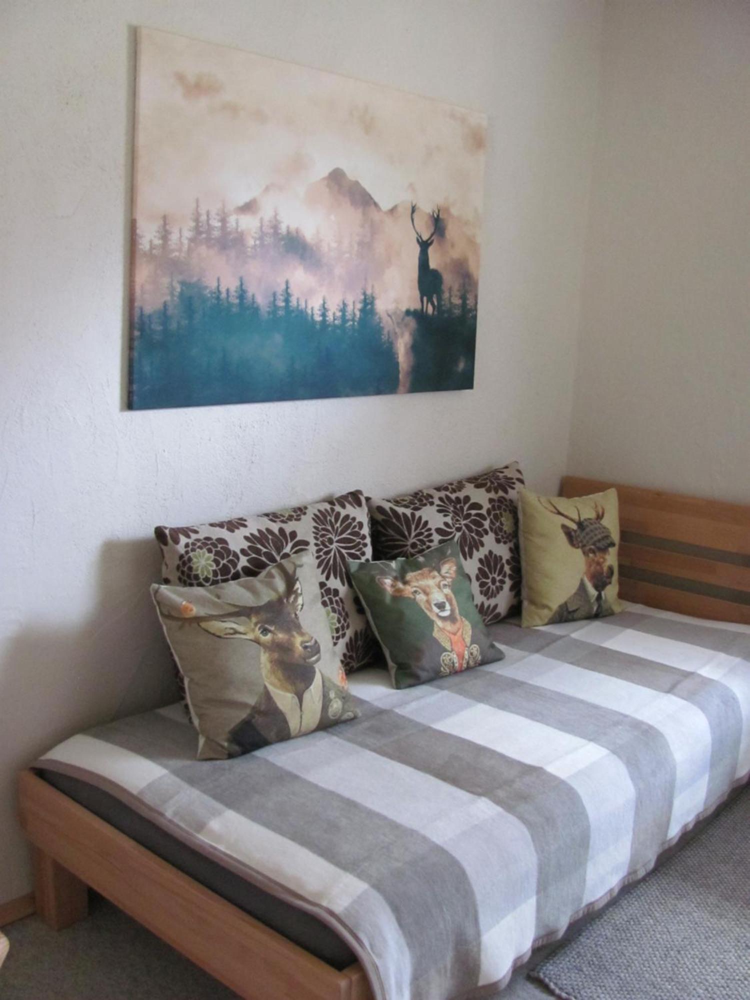 #2 Ruhiges Gemuetliches Ferienzimmer Mit 2 Einzelbetten Gemeinschaftsbad W-Lan Airport Nah Late Night Check In Haus Nr 9,5 Trunkelsberg Buitenkant foto